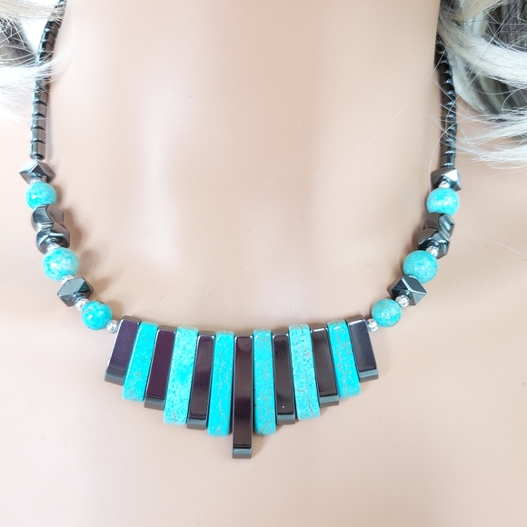 Gray and Aqua Blue 17.5" necklace - Picture 4 of 6